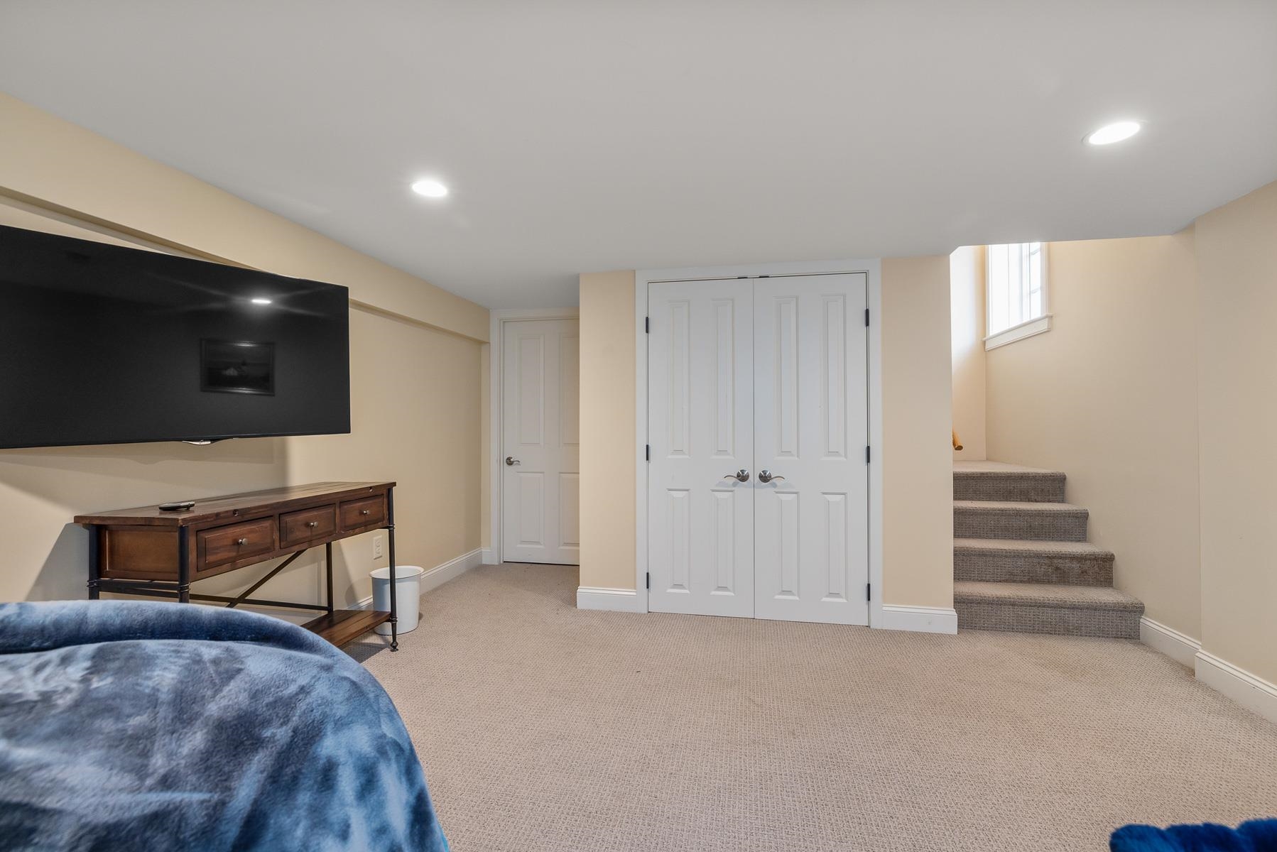 1138 Ocean Boulevard Rye, NH 03870 - Photo 37 of 44