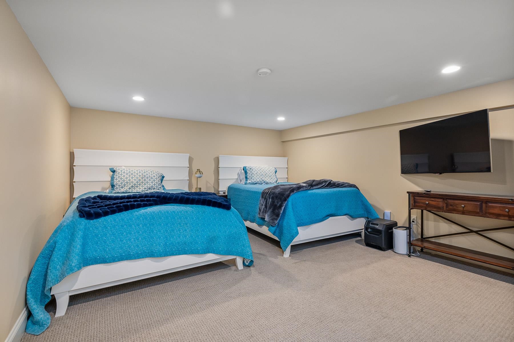 1138 Ocean Boulevard Rye, NH 03870 - Photo 38 of 44