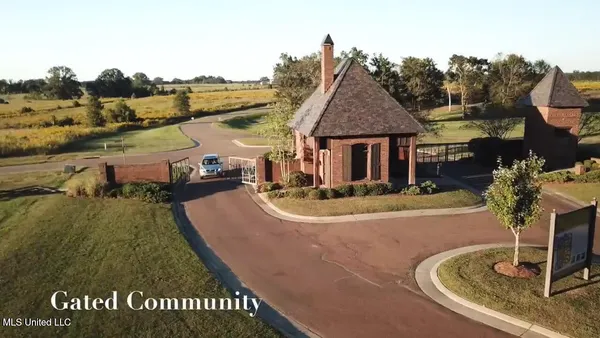 $310,000 | 82 Windermere Boulevard, Madison, MS 39110