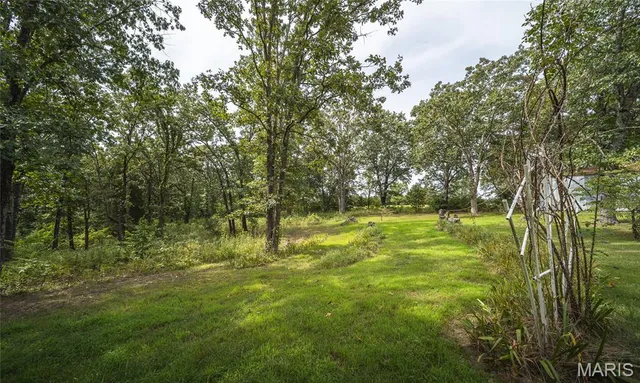 $230,000 | 15216 Columbia Road, Dixon, MO 65459