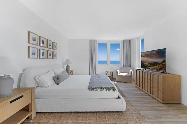 $1,695,000 | 2301 Collins Avenue, Unit 838, Miami Beach, FL 33139