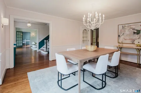$2,395,000 | 3 Holmewood Lane, New Canaan, CT 06840