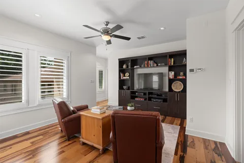 $1,250,000 | 1227 Newning Avenue, Unit 10, Austin, TX 78704