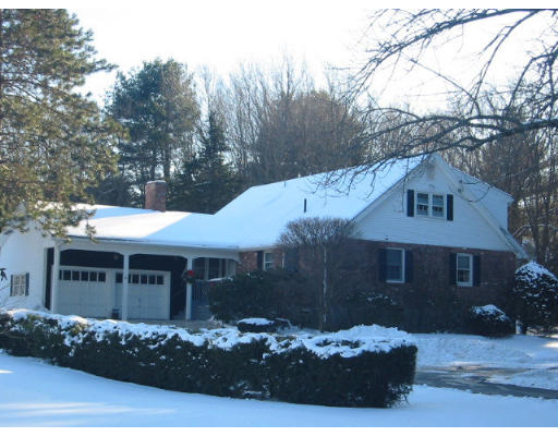 6 Countryside Road Natick, MA 01760 - Photo 2 of 6 Gallery Image 2