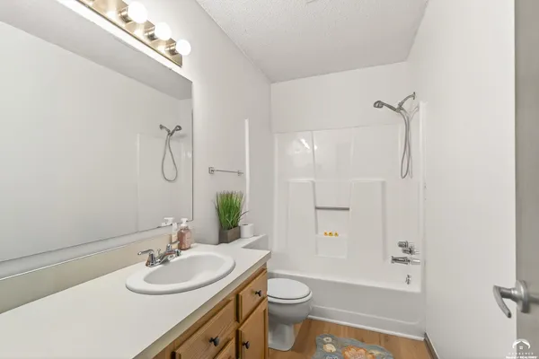 $364,900 | 3916 Monterey Court, Lawrence, KS 66049