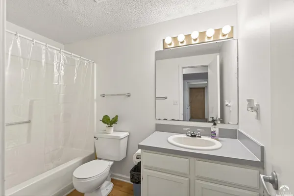 $364,900 | 3916 Monterey Court, Lawrence, KS 66049