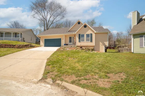 $364,900 | 3916 Monterey Court, Lawrence, KS 66049