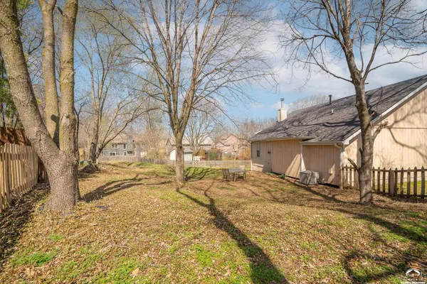$364,900 | 3916 Monterey Court, Lawrence, KS 66049