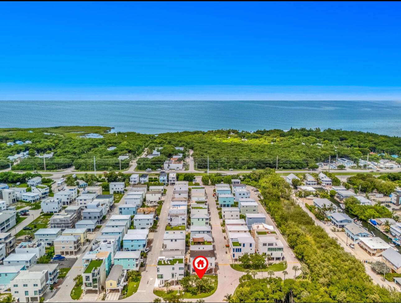 94825 Overseas Highway, Unit 238 Key Largo, FL 33037 - Photo 7 of 11 a view of city and ocean