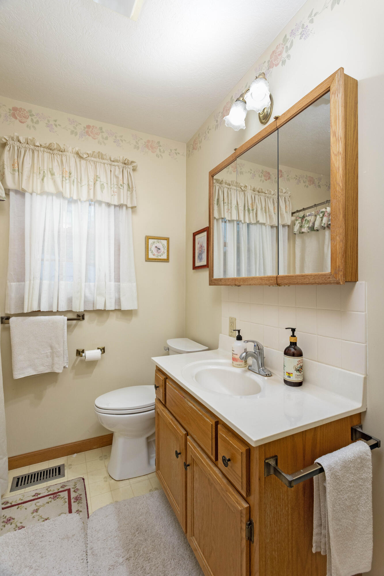 246 Howell Drive Spring City, TN 37381 - Photo 22 of 46 26