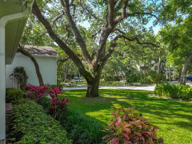 $649,900 | 7330 36th Court, Vero Beach, FL 32967