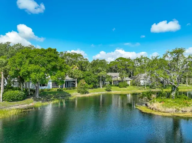 $649,900 | 7330 36th Court, Vero Beach, FL 32967