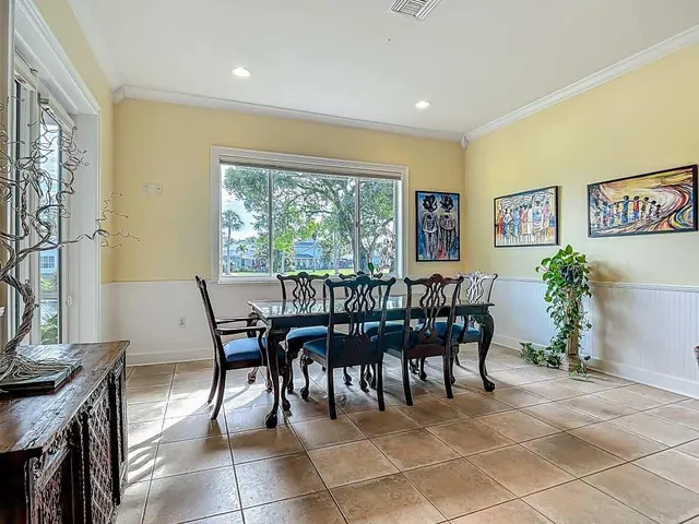 $649,900 | 7330 36th Court, Vero Beach, FL 32967