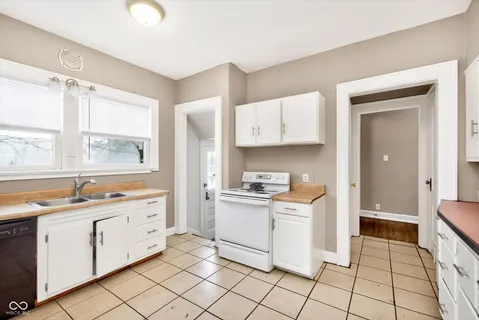 $375,000 | 4355 Clarendon Road, Indianapolis, IN 46208