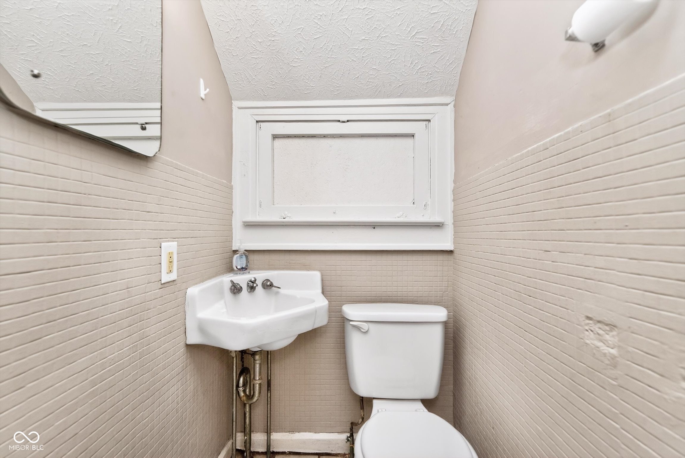 4355 Clarendon Road Indianapolis, IN 46208 - Photo 31 of 32