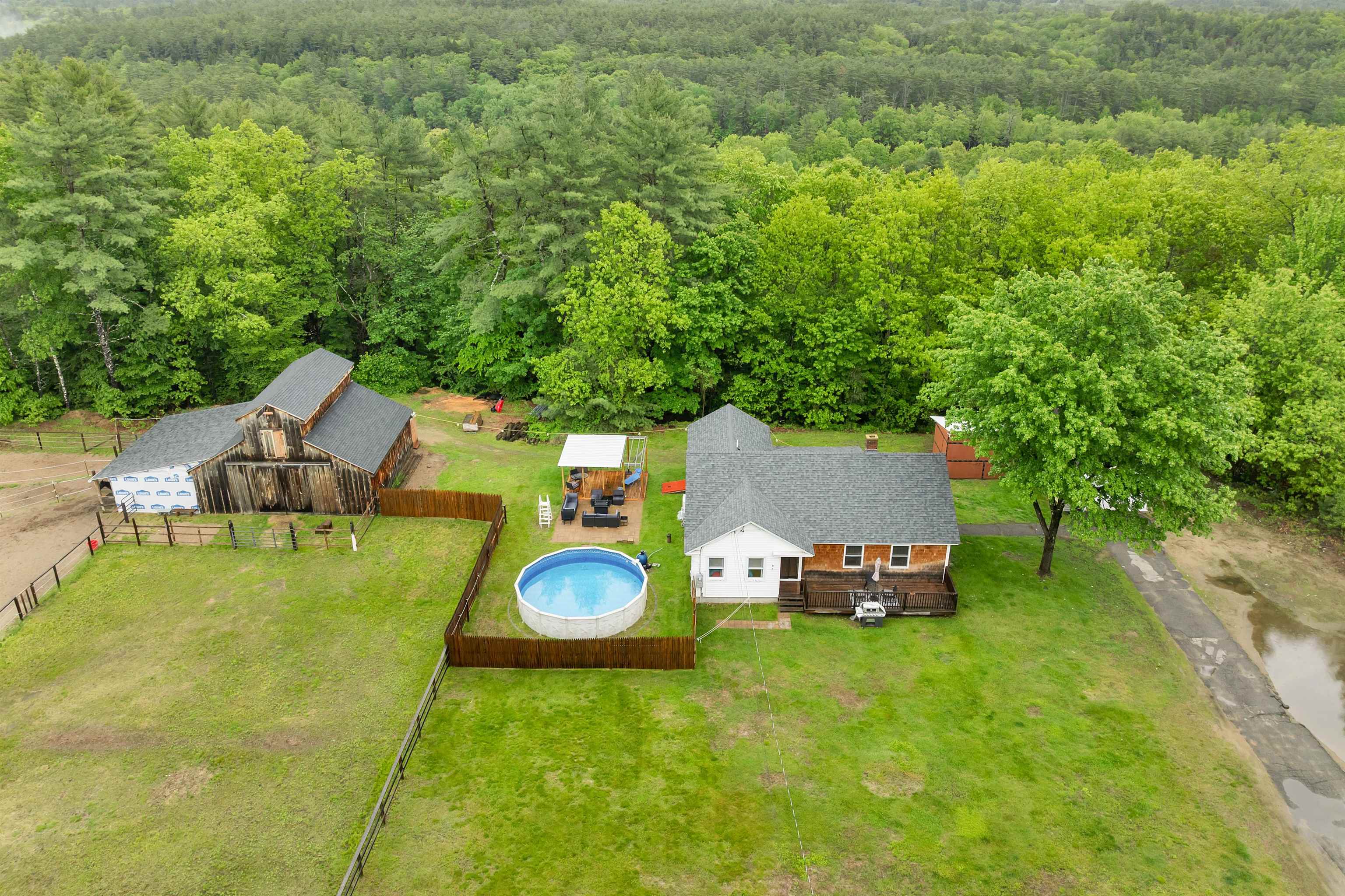 341 Hill Road Franklin, NH 03235 - Photo 8 of 60