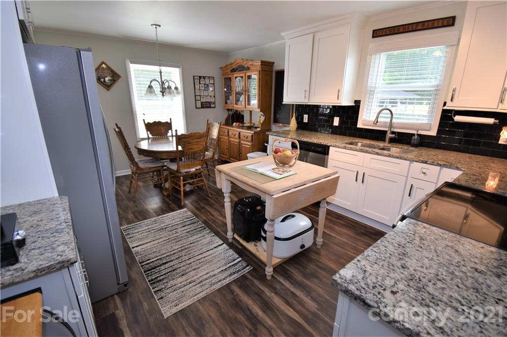 238 Whitesides Road Bessemer City, NC 28016 - Photo 7 of 33 Gallery Image 7