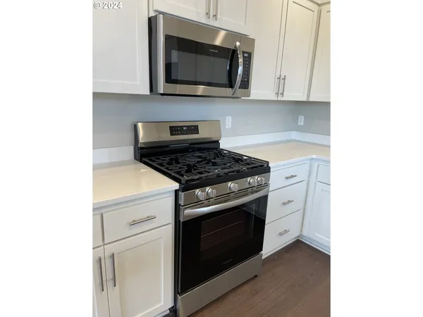 $459,900 | 1902 7 Mile Lane Southeast, Albany, OR 97322