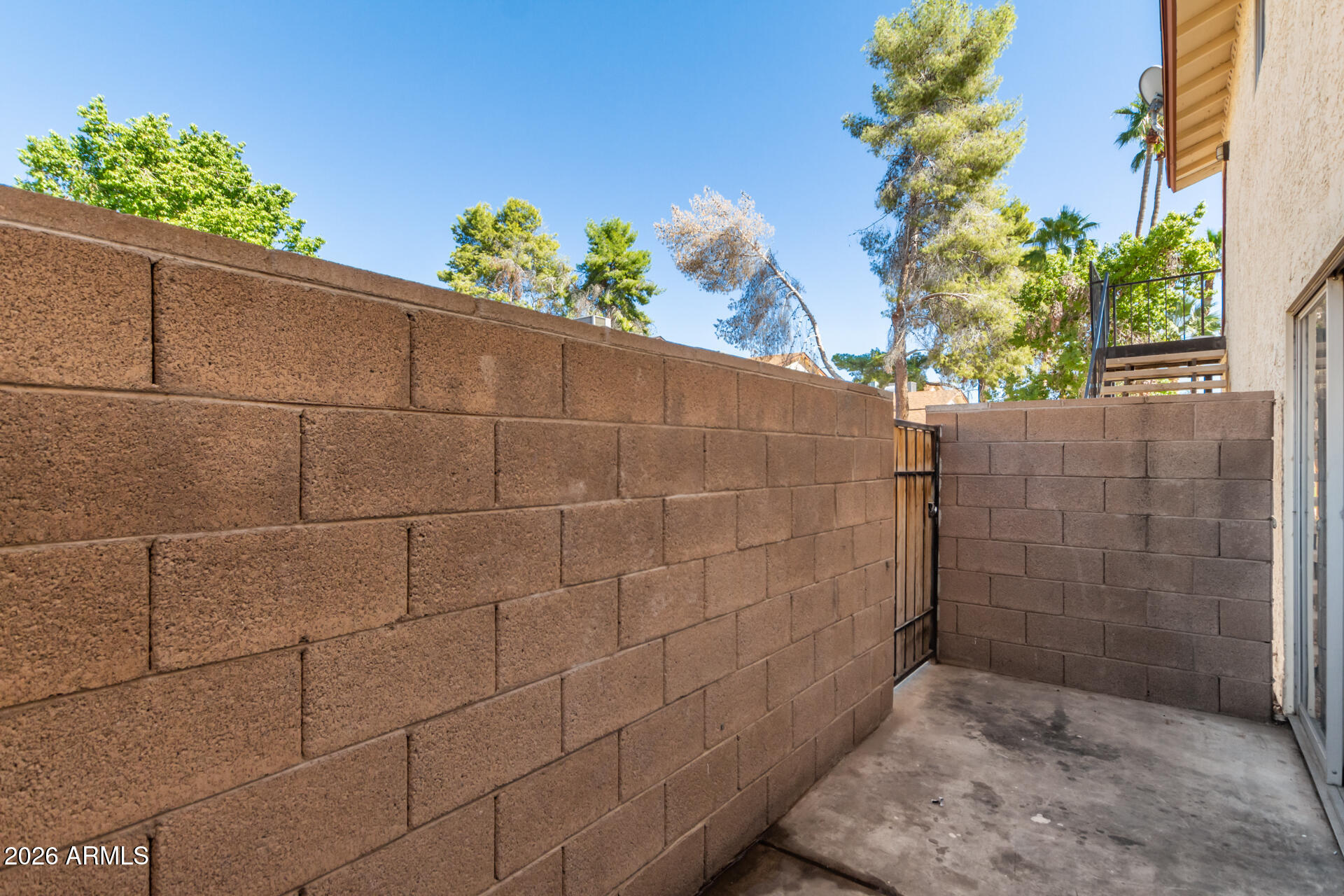 860 East Brown Road, Unit 18 Mesa, AZ 85203 - Photo 18 of 19