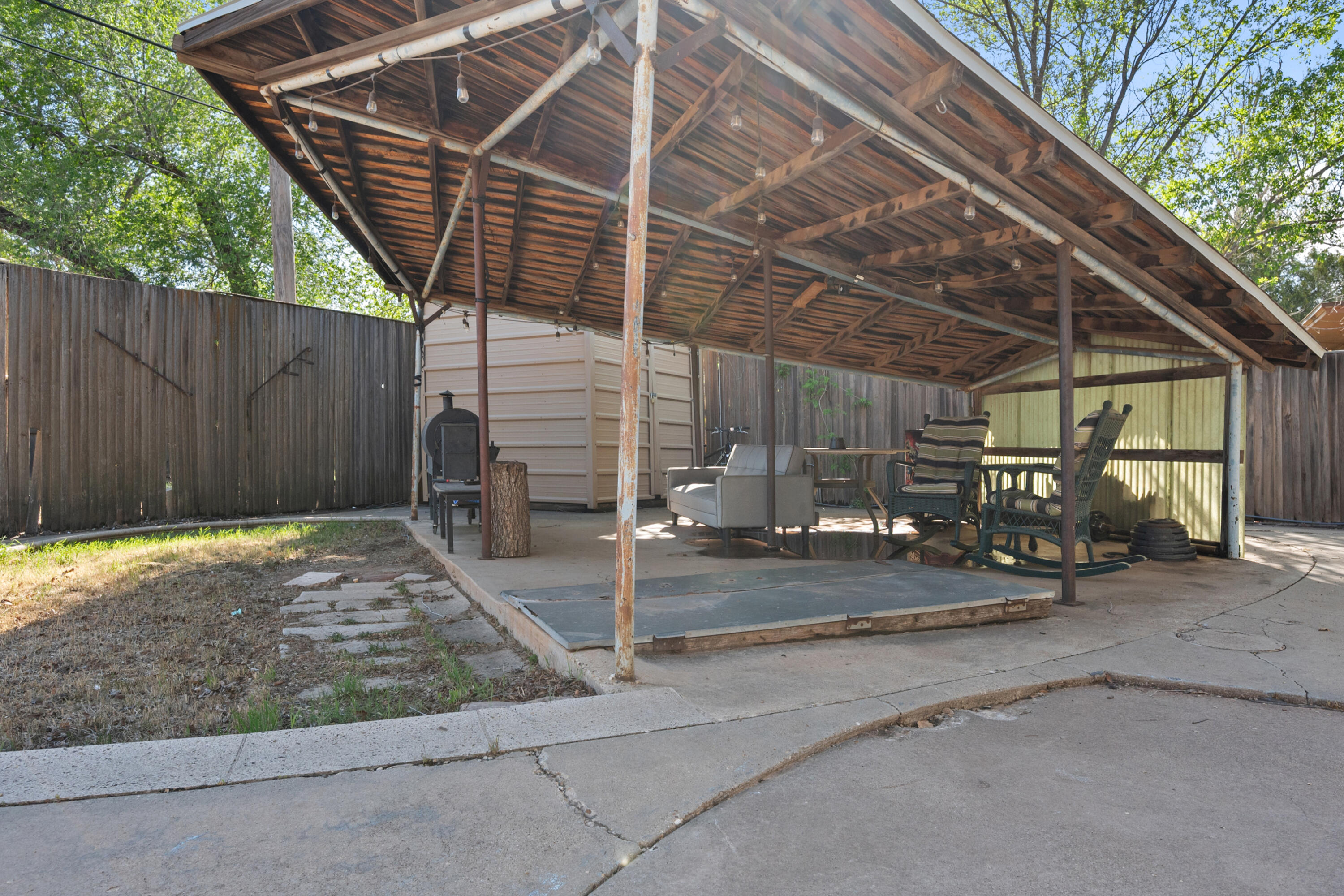 3211 26th Street Lubbock, TX 79410 - Photo 34 of 34 34-3211 26th_5541