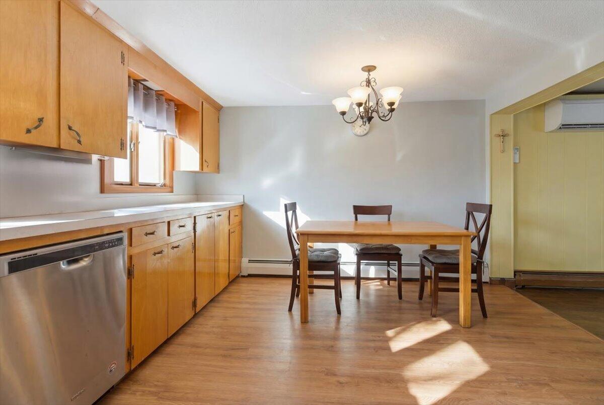 122 Northern Avenue Augusta, ME 04330 - Photo 8 of 51 23-122 Northern Ave_Augusta_ME-33