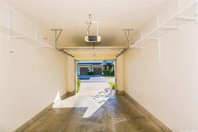 $3,800 | 92-1516 Ali'inui Drive, Unit 1707, Kapolei, HI 96707