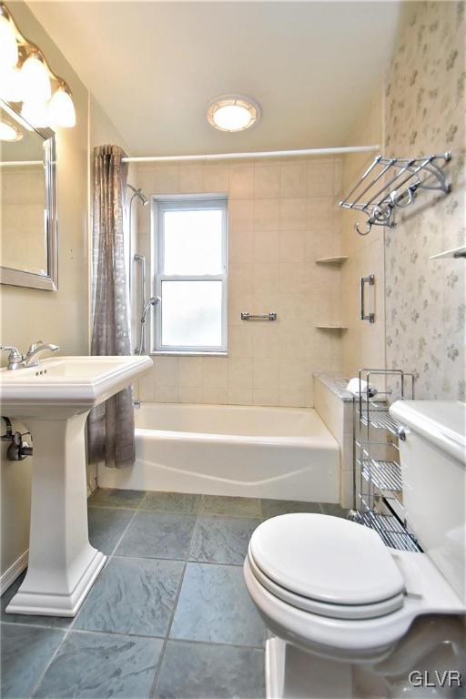 1516 Spring Street Bethlehem, PA 18018 - Photo 20 of 23 Gallery Image 20