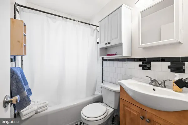 $660,000 | 702 West Melrose Avenue, Baltimore, MD 21210
