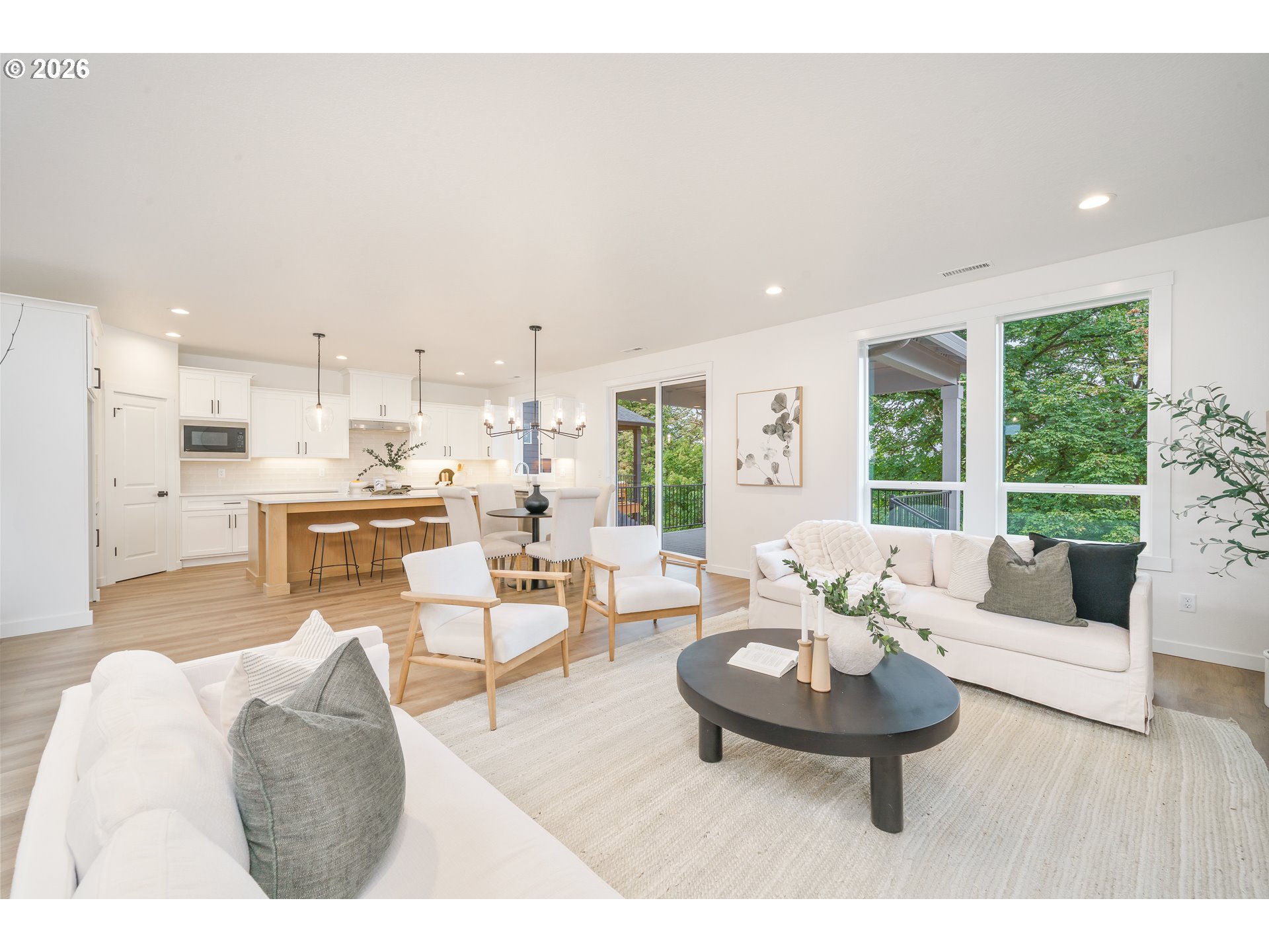 1908 Northwest 21st Circle Battle Ground, WA 98604 - Photo 10 of 40 a living room with furniture and a table