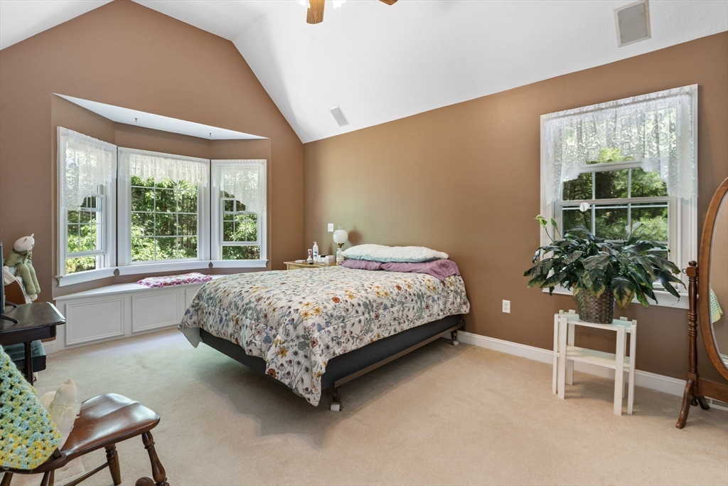 55 Pequot Road Southampton, MA 01073 - Photo 27 of 40