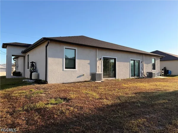 $1,300 | 454 Grant Boulevard, Unit 452, Lehigh Acres, FL 33974