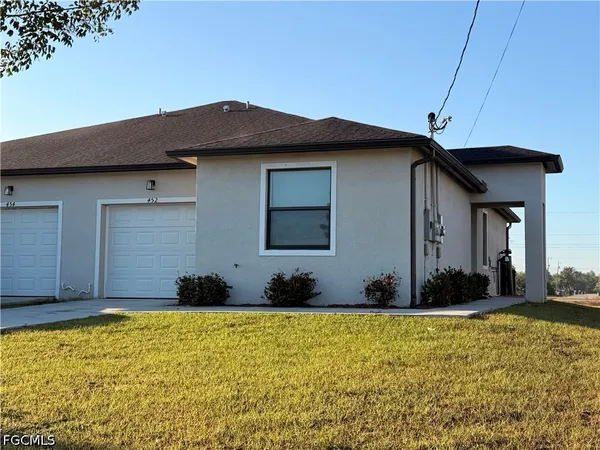 $1,300 | 454 Grant Boulevard, Unit 452, Lehigh Acres, FL 33974