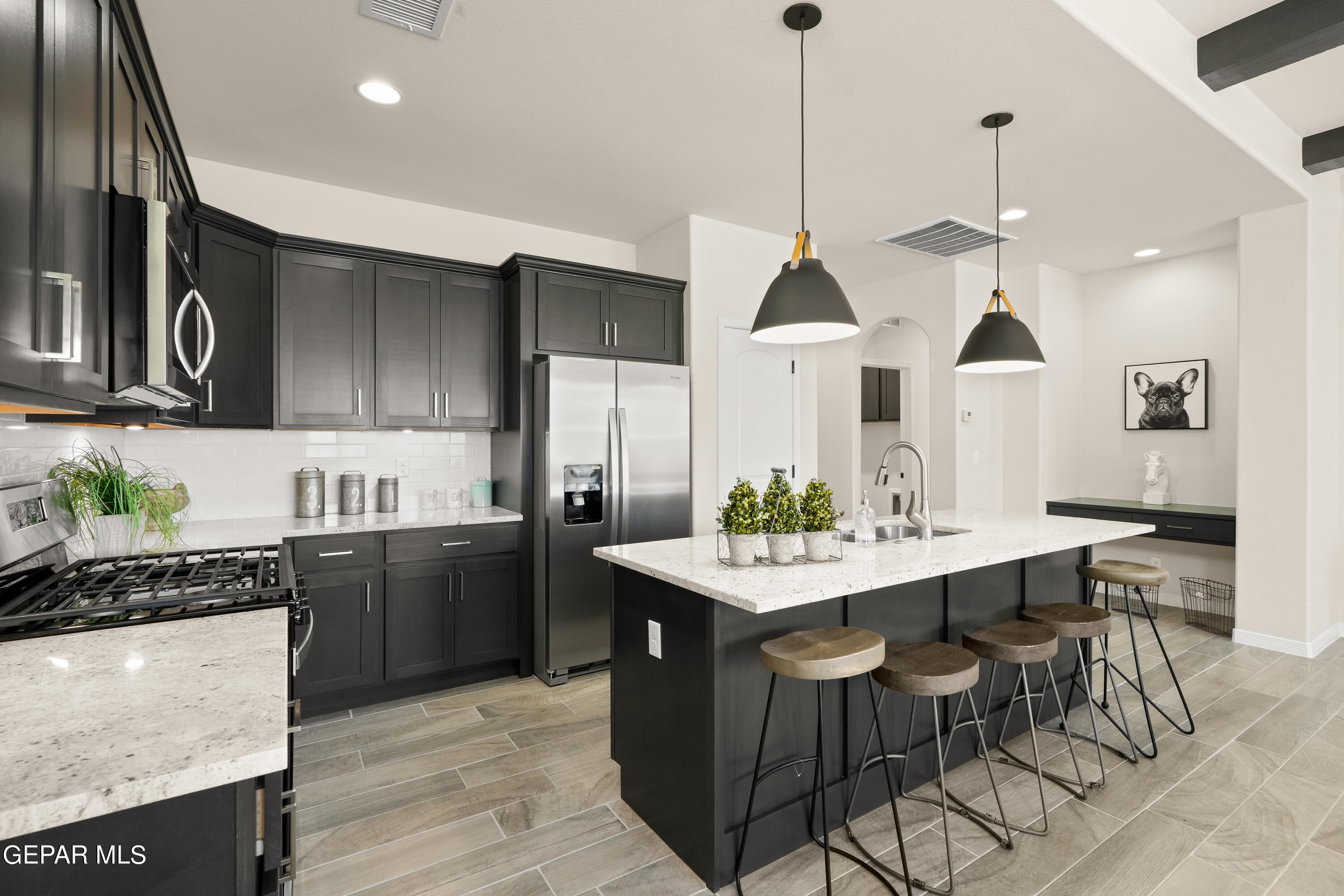 14916 Hill Ridge El Paso, TX 79938 - Photo 17 of 51 525 Paseo Dulce-18