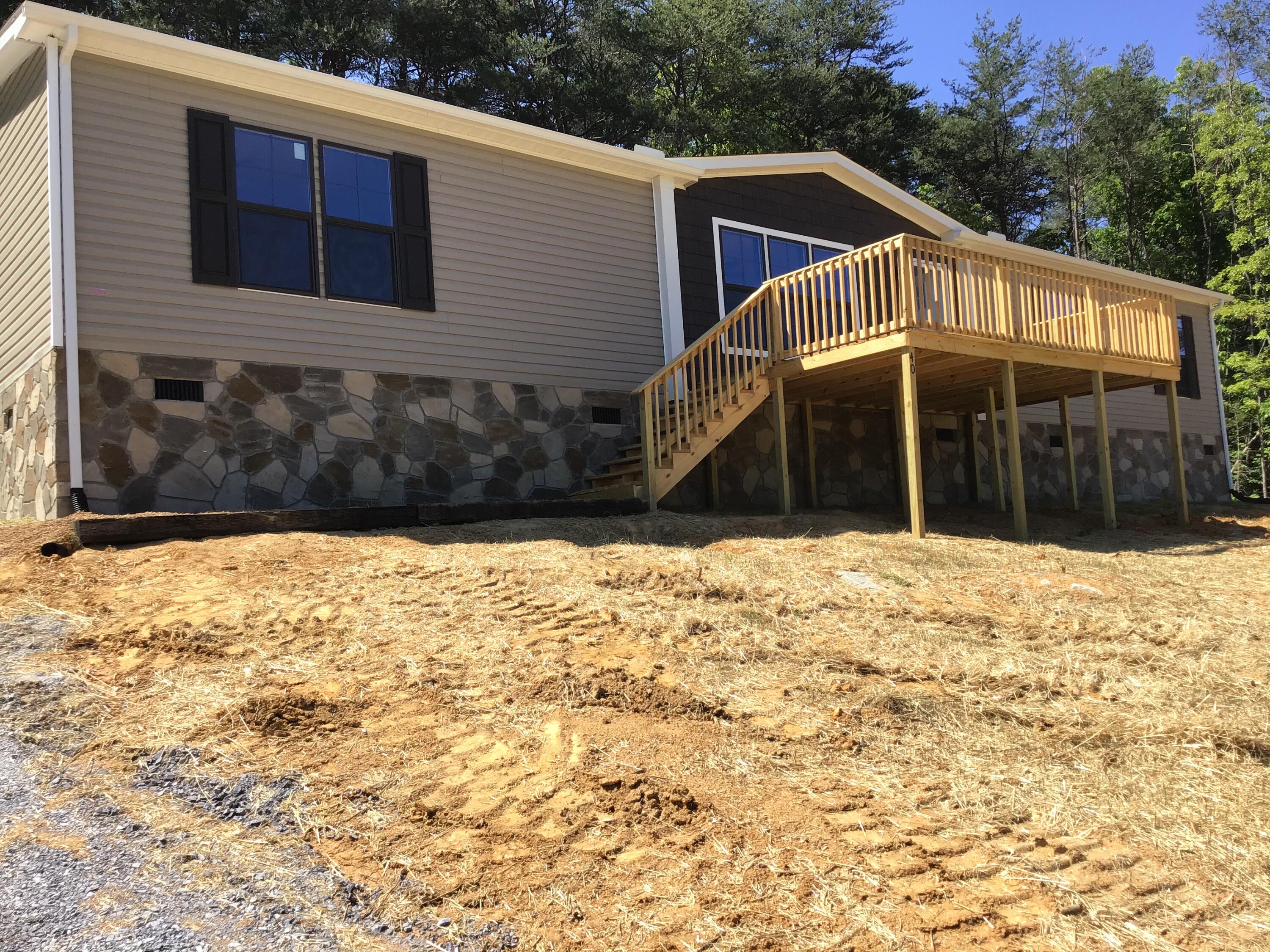 40 Buckboard Road Greeneville, TN 37743 - Photo 1 of 57 FEF25757-C21B-4FD8-86D4-CE45673AA9B8