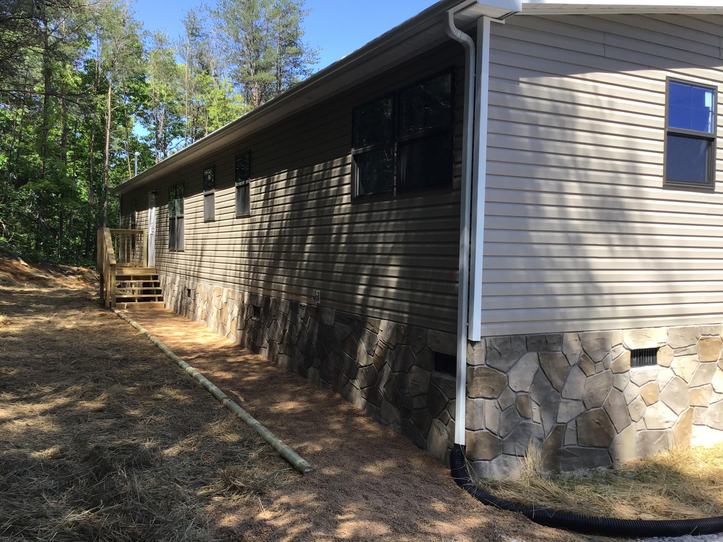 40 Buckboard Road Greeneville, TN 37743 - Photo 14 of 57 E7FDA153-EB15-44BD-B9E0-6EECC6AD8B88