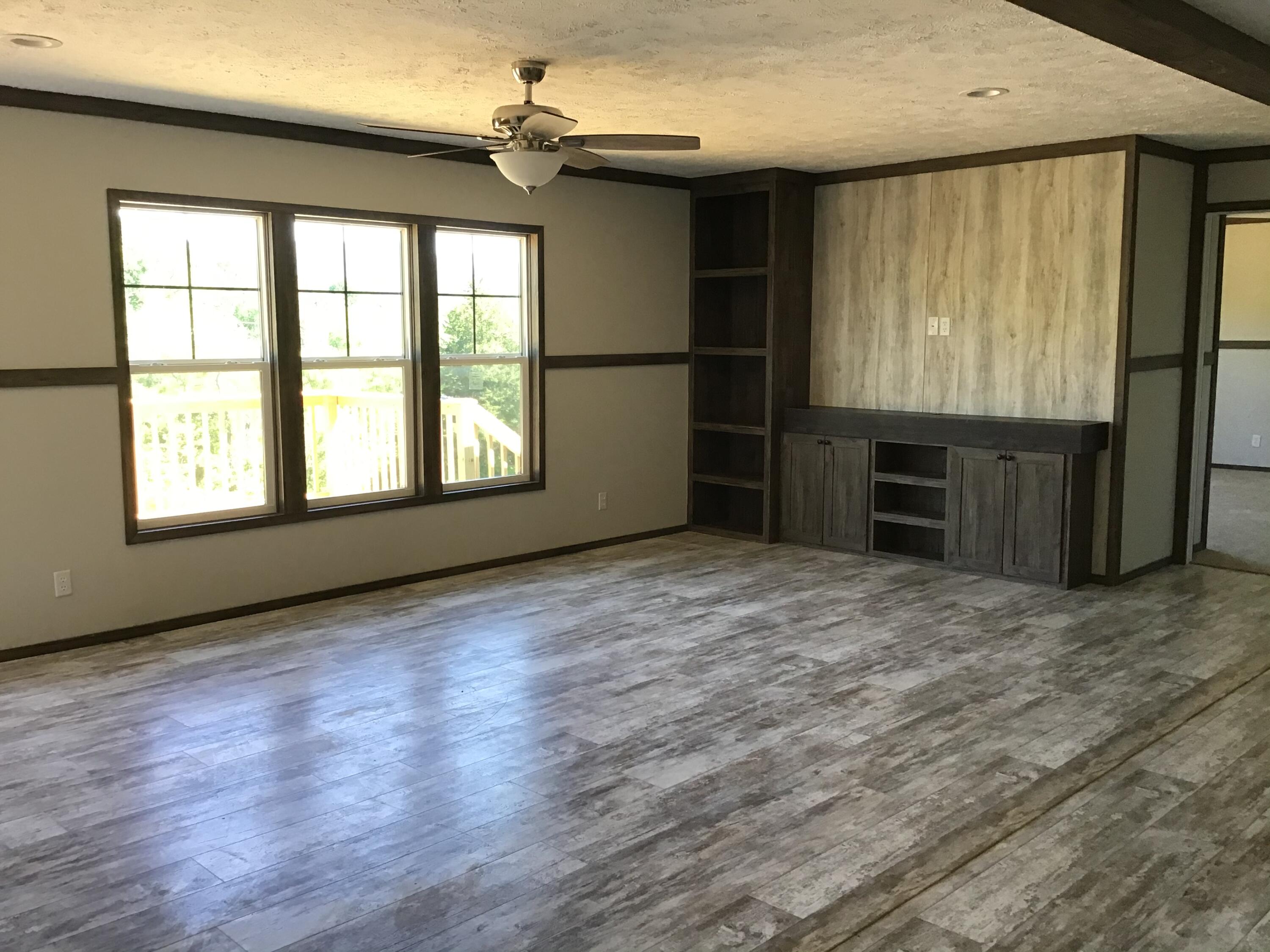 40 Buckboard Road Greeneville, TN 37743 - Photo 19 of 57 FB4A525F-20B8-45E8-BCE5-3C043FBF6A06