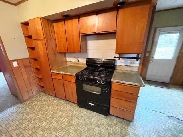 $89,900 | 209 South Atchison Street, El Dorado, KS 67042