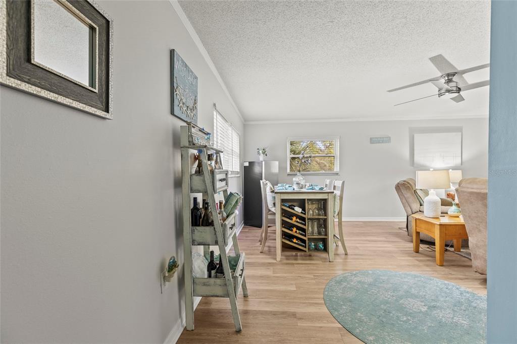 12760 Indian Rocks Road, Unit 571 Largo, FL 33774 - Photo 10 of 39