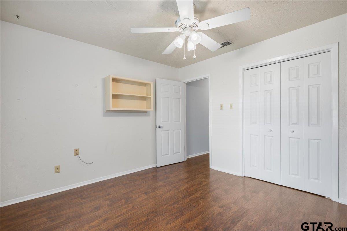 1915 Castlegate Street Henderson, TX 75654 - Photo 18 of 43