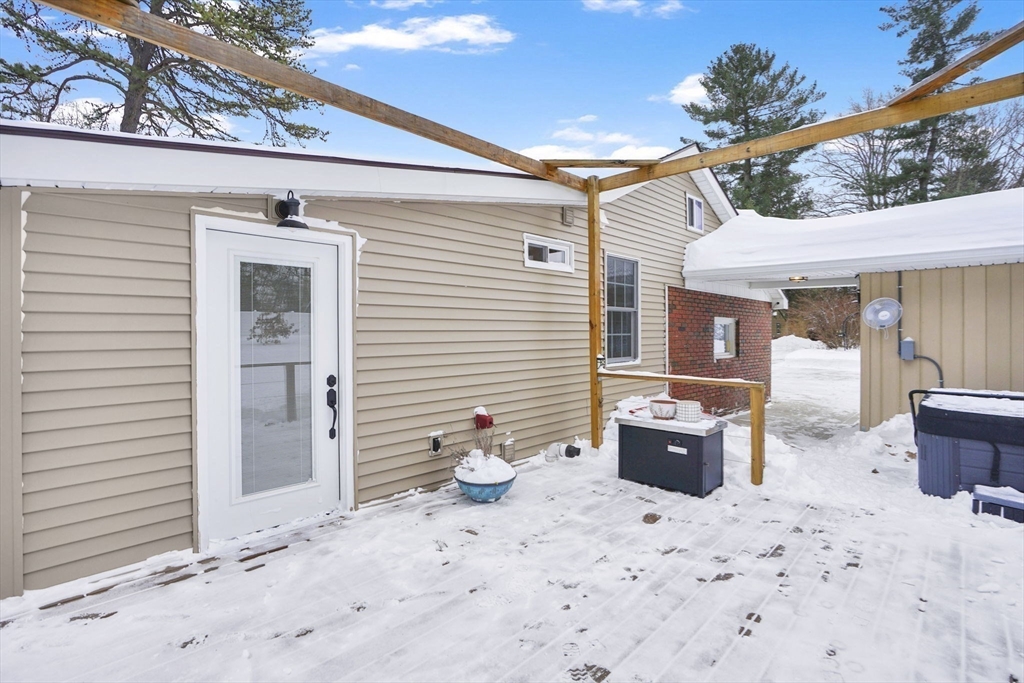 288 Buck Pond Road Westfield, MA 01085 - Photo 32 of 38 Gallery Image 32