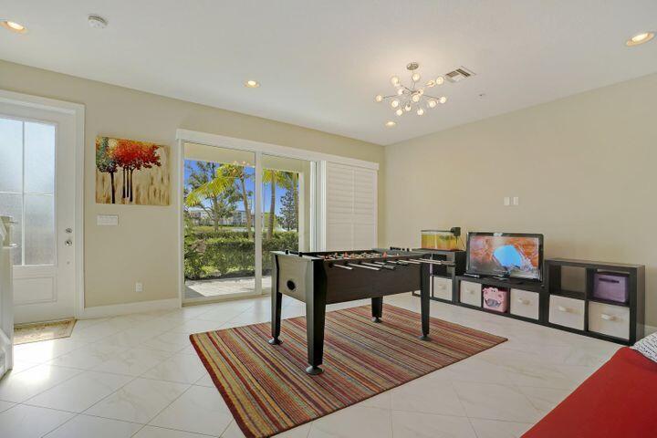 13312 Alton Road Palm Beach Gardens, FL 33418 - Photo 3 of 17 downstairs