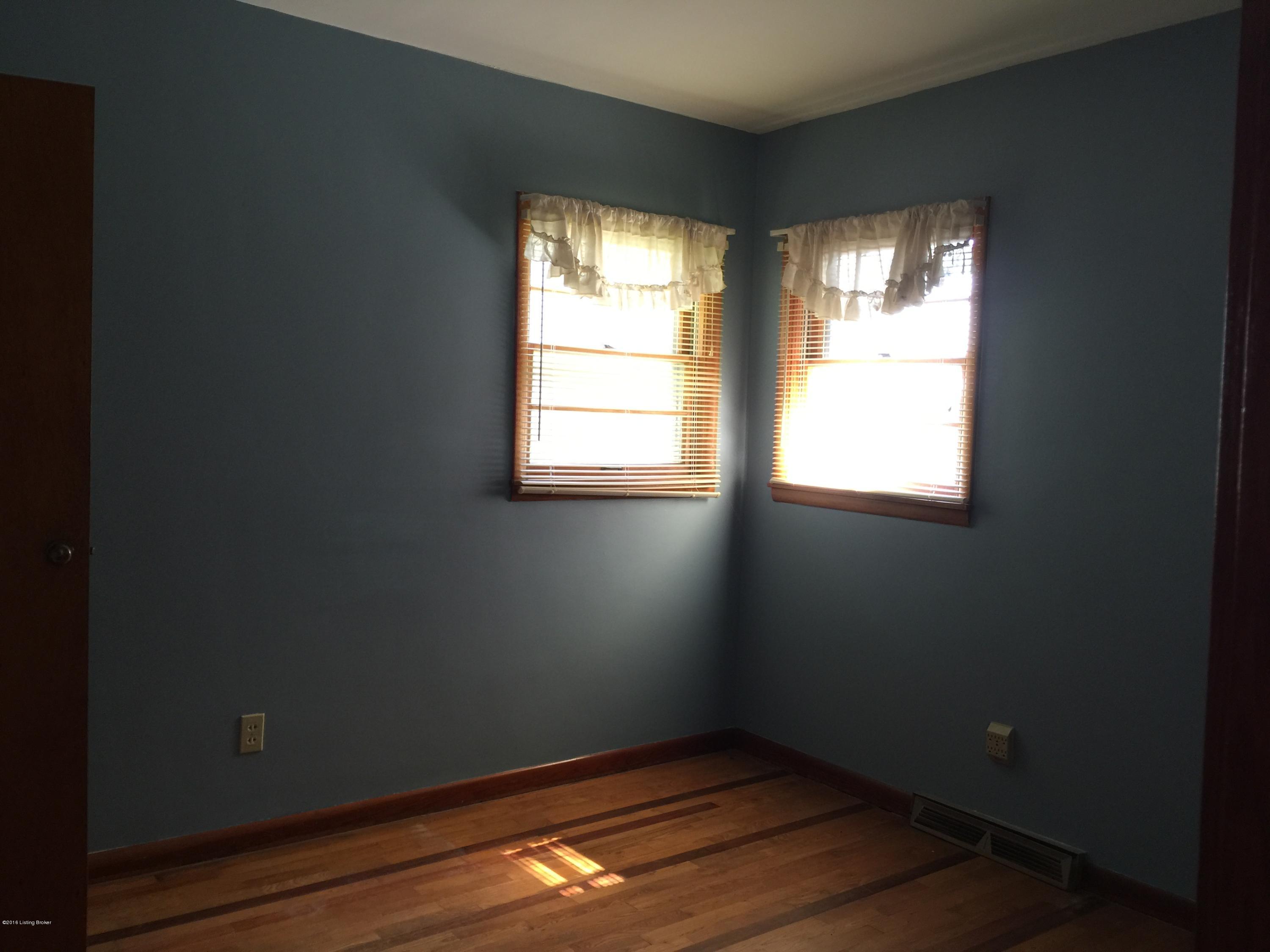 11710 Waterford Road Louisville, KY 40291 - Photo 18 of 18 IMG_3650