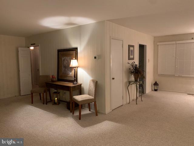 321 Valley Road Oreland, PA 19075 - Photo 5 of 21 LR/DR