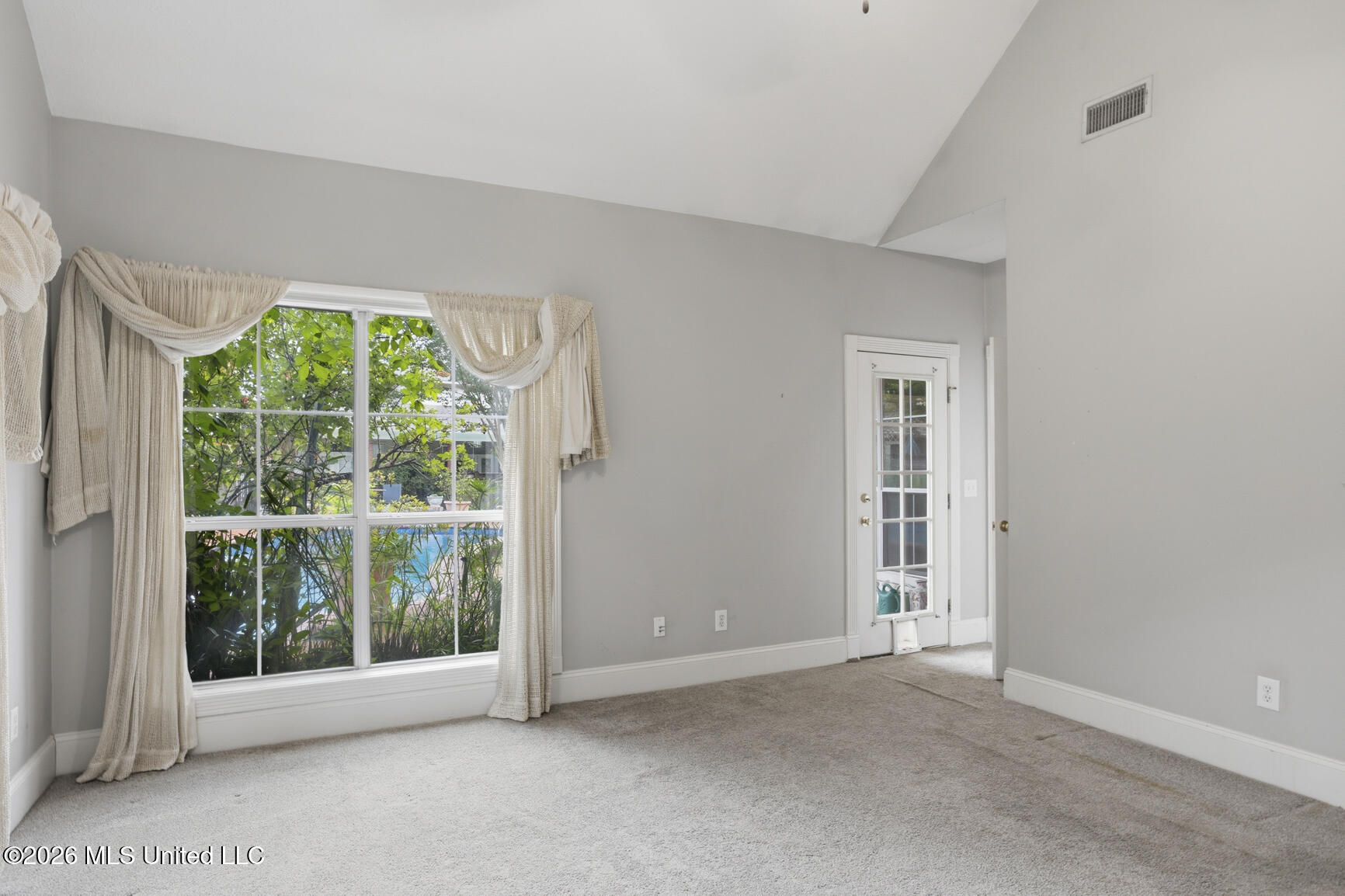 516 Florence Drive Madison, MS 39110 - Photo 23 of 40 516 Florence-25