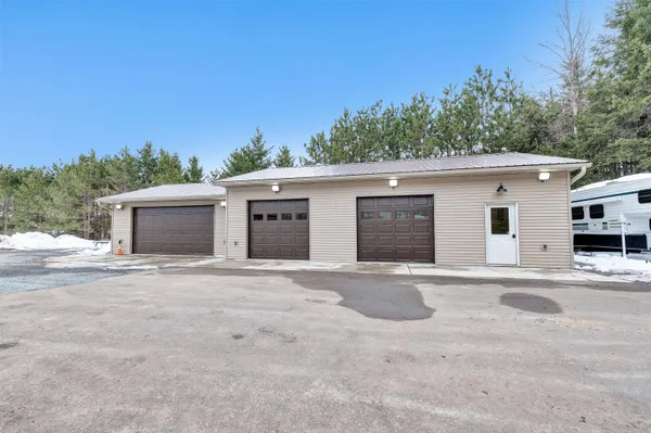 $449,900 | N12944 Betts Road, Wausaukee, WI 54177