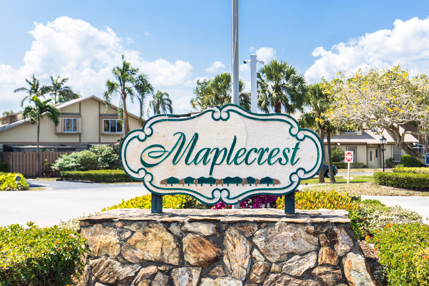 63 Maplecrest Circle Jupiter, FL 33458 - Photo 10 of 34 1A1A9815