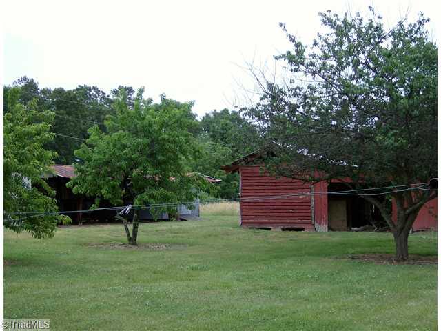 1334 Hunter Road Lexington, NC 27295 - Photo 3 of 8 Land.