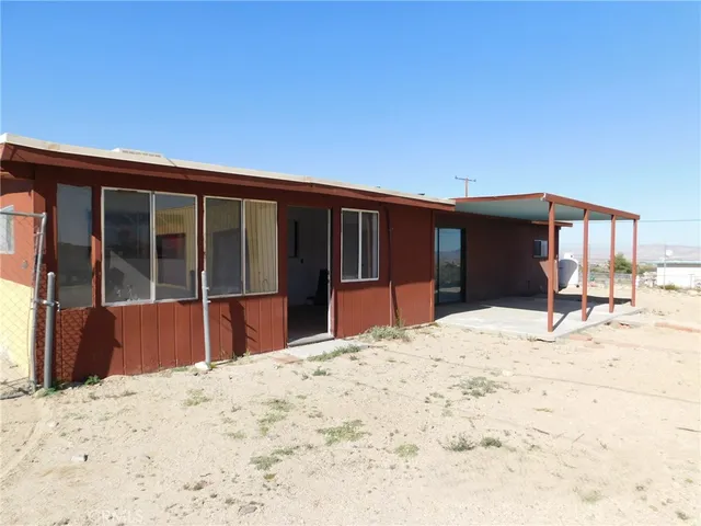 $242,500 | 7491 Sherman Hoyt Avenue, Twentynine Palms, CA 92277