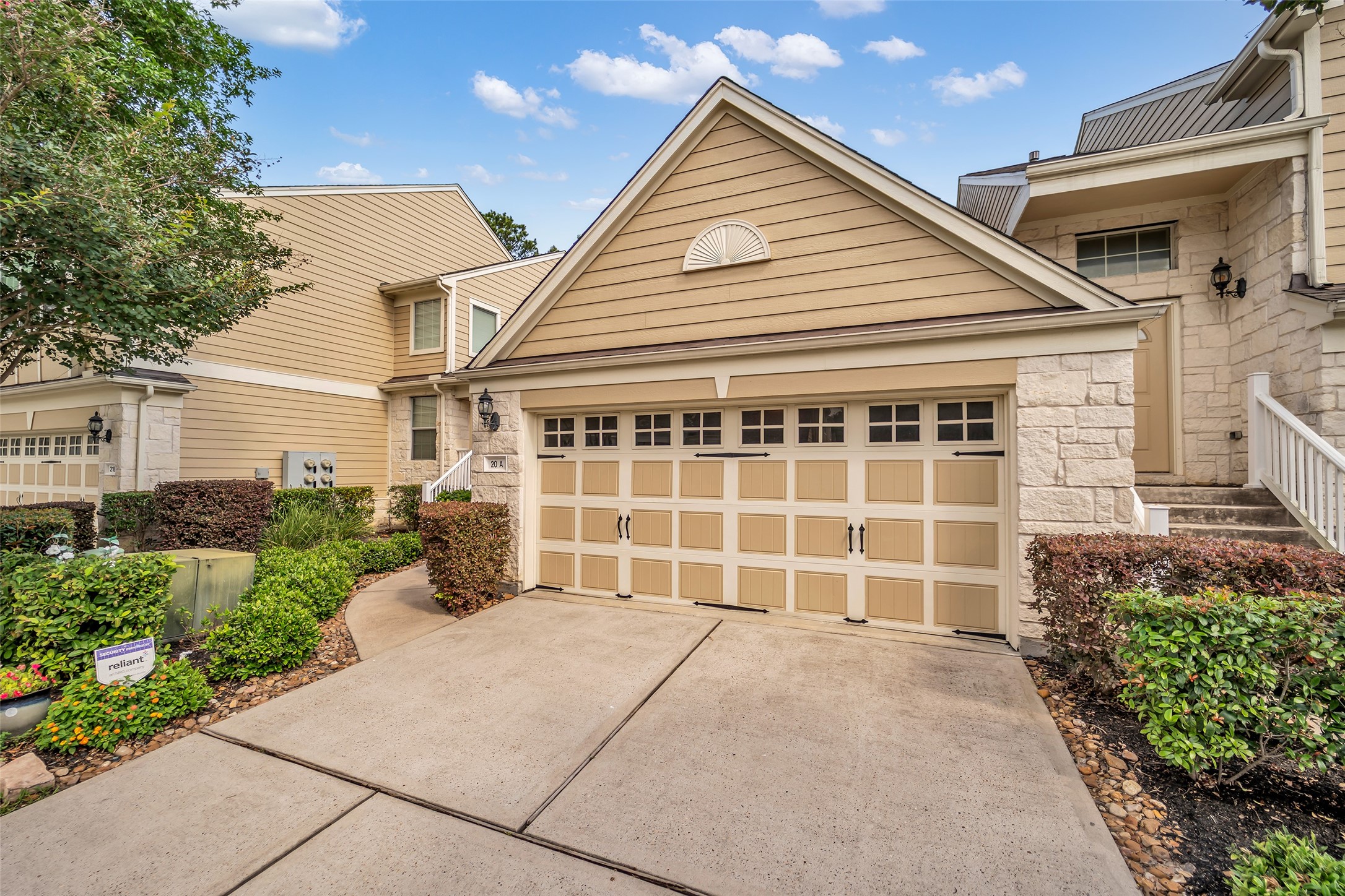 13600 Breton Ridge Street, Unit 20A Houston, TX 77070 - Photo 2 of 25 Unit 20A