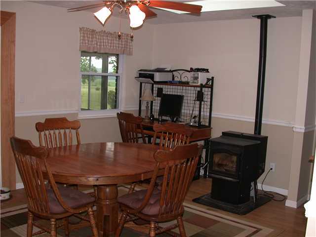 9775 Old Columbus Road South Vienna, OH 45369 - Photo 4 of 25